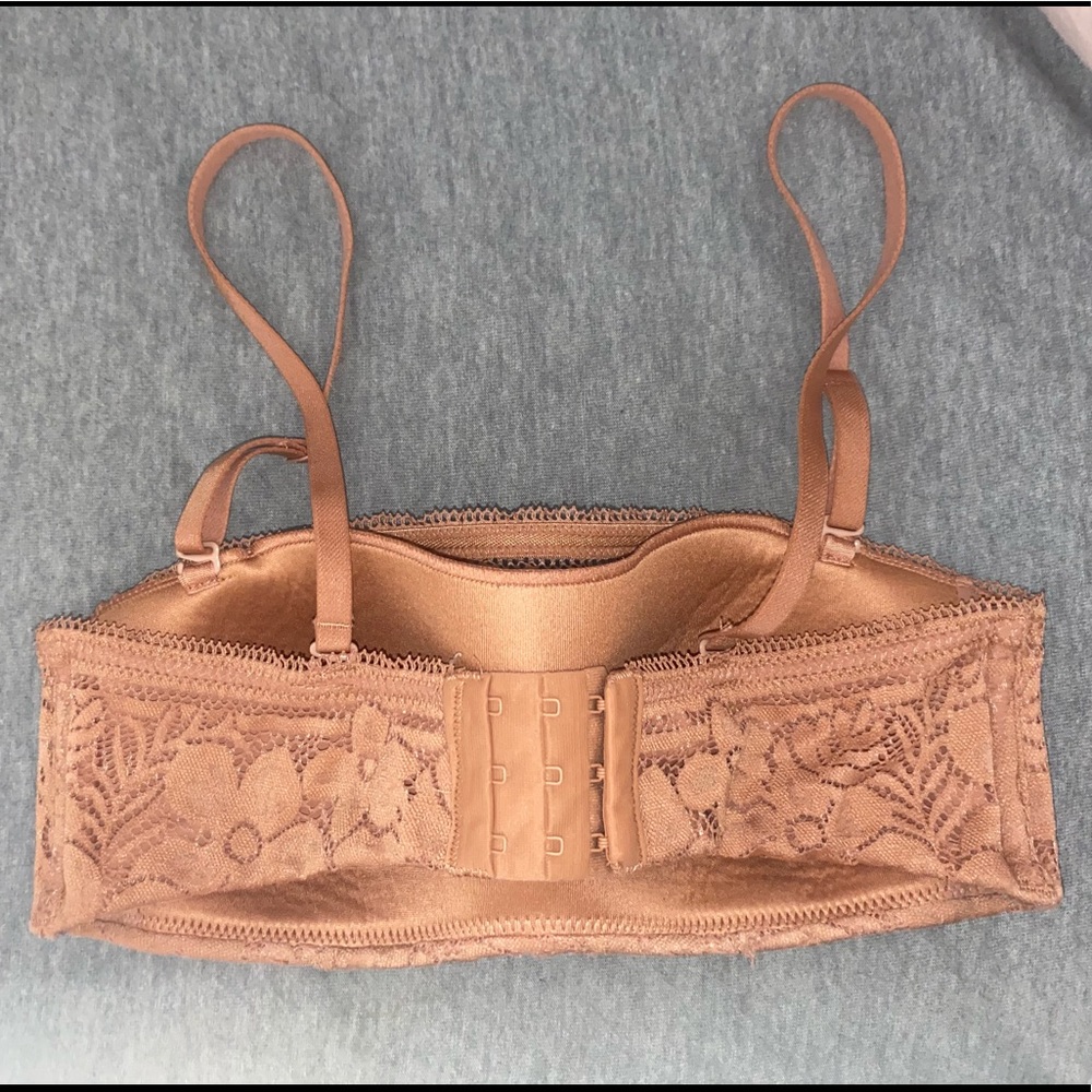 Strapless Bra - Picture 2 of 3